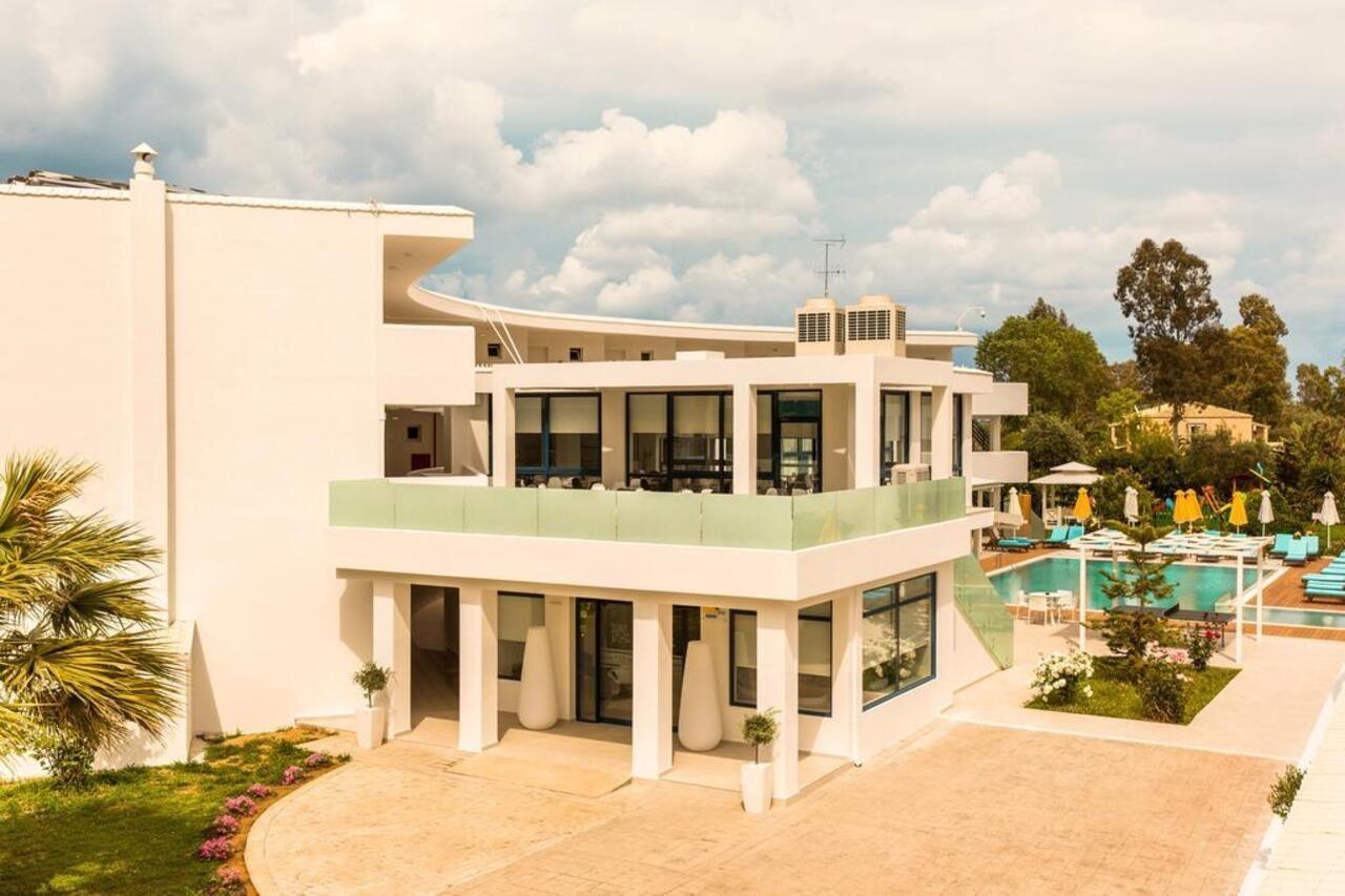 Nasos & Hotel Moraitika